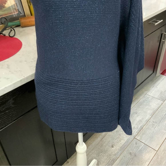 White House Black Market Asymmetric Drape One Shoulder Shimmer Sweater Top
XS - Picture 3 of 11